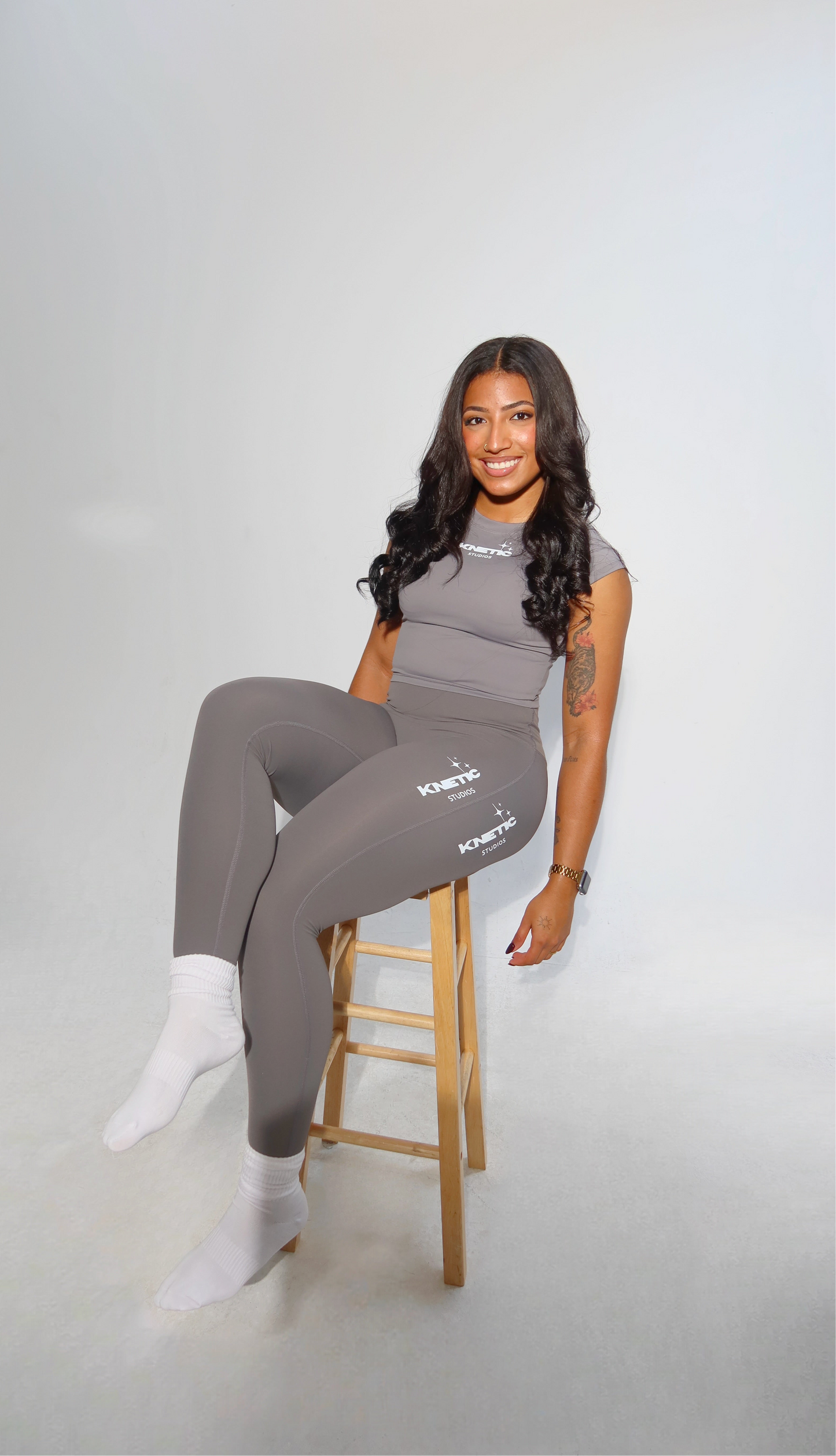 MID LENGTH SPORTS SOCKS